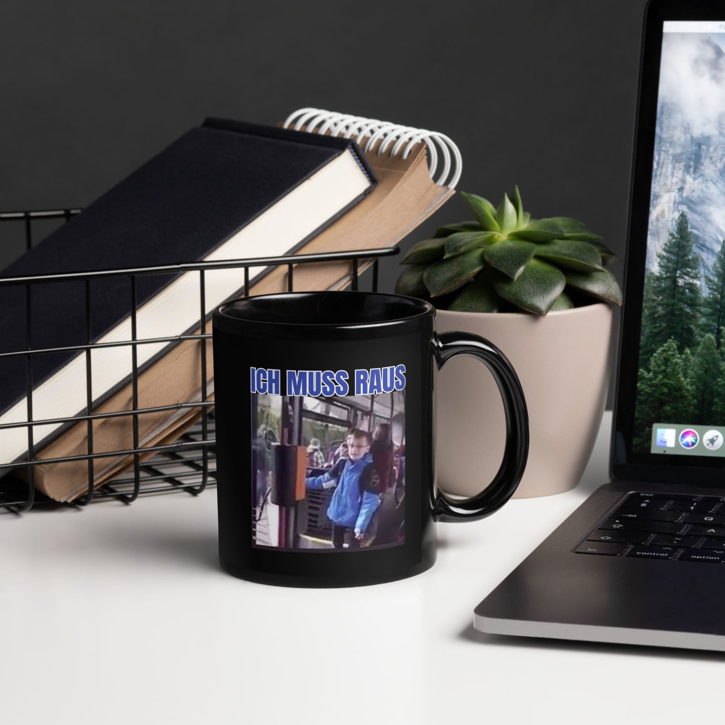 Tasse "Ich Muss Raus"
