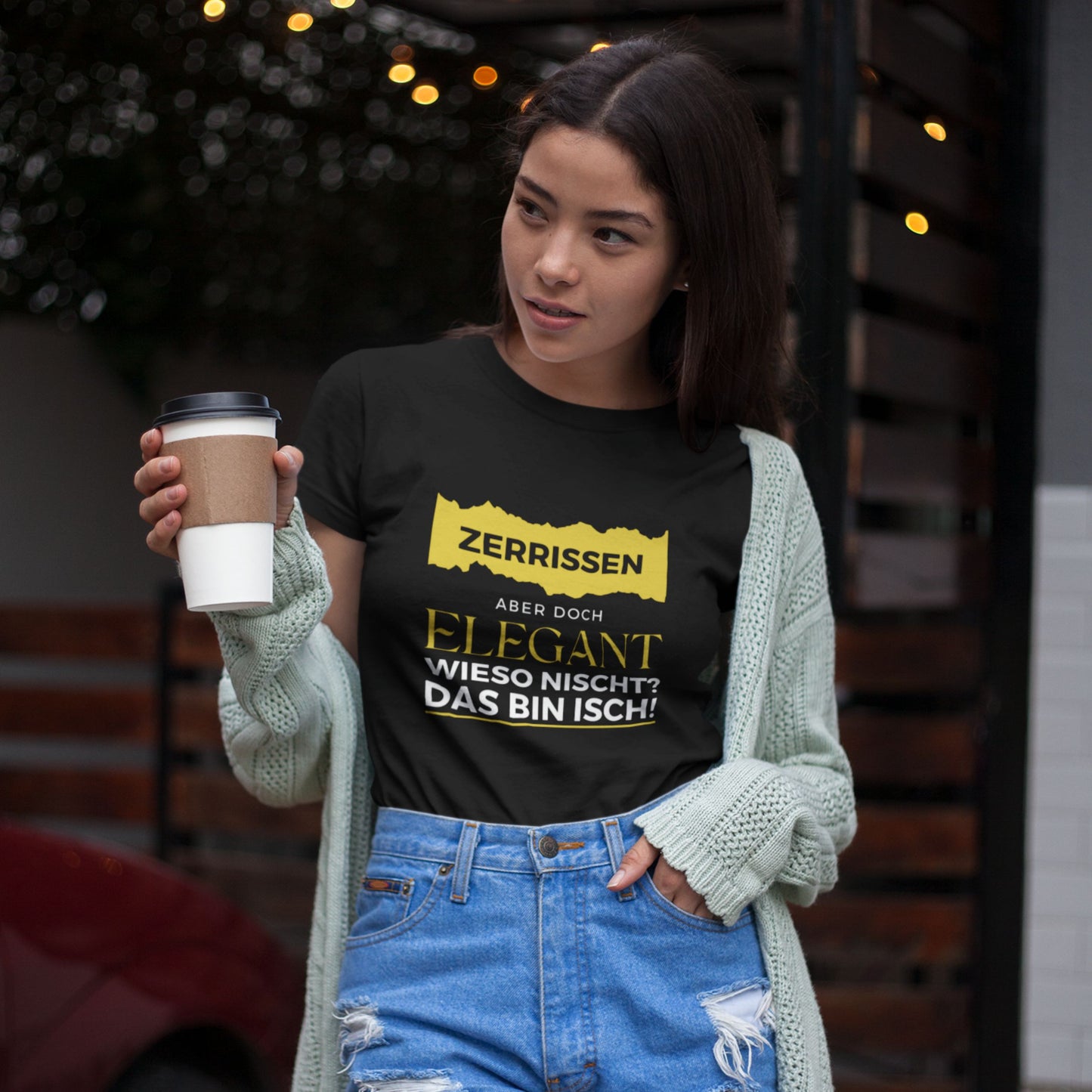 "Zerrissen Aber Doch Elegant" | T-Shirt Unisex
